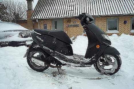 Suzuki Estilete AC ( SOLGT!) billede 3