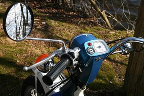 Suzuki FZ50 billede 1