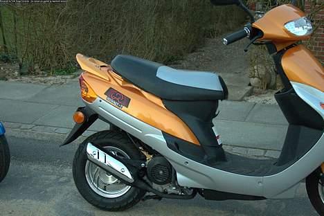 Baotian Huasha Hs50Qt-7 -SOLGT- billede 4