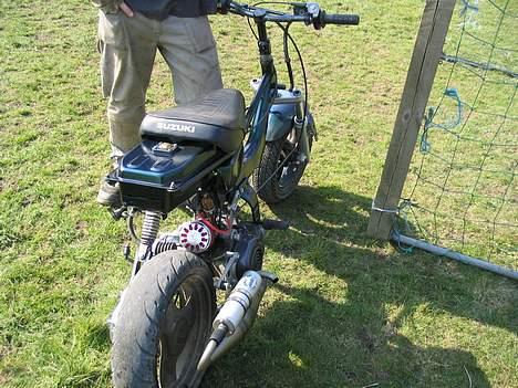 Suzuki Fz 70 billede 15