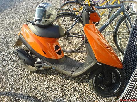 Yamaha Jog # PEPSI'S RACER # - Mmh, trofast står den og venter på mig efter skole <3 billede 7