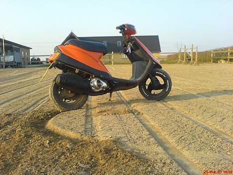 Yamaha Jog # PEPSI'S RACER # - Jaah, den kan nok rive lidt i jorden :b billede 11