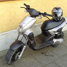 Yamaha Slider (silver) (solgt)