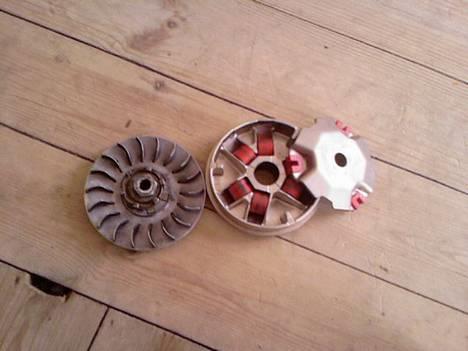 Yamaha JOG FS   TAGET AF PANSERE - FØR billede 2