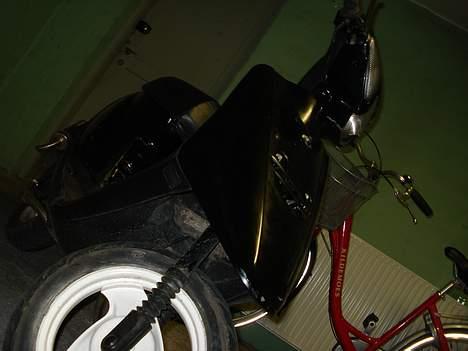 Yamaha JOG FS   TAGET AF PANSERE - FØR billede 5