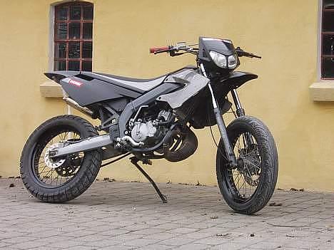 Derbi senda sm SOLGT - De Gamle sorte skjolde.. gammel billede. billede 12