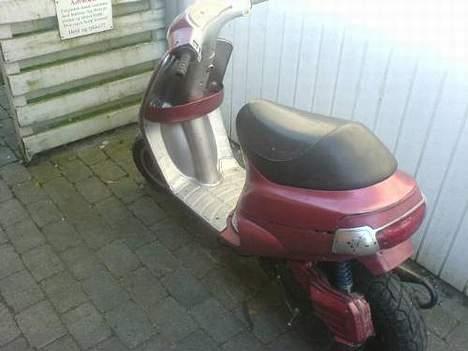 Piaggio Zip/Runner SOLGT - DET NYESTE AF ZIPPEN billede 10