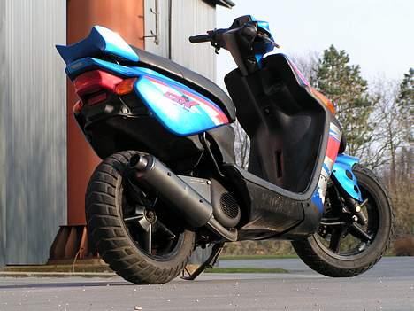 Yamaha SPY *SOLGT* billede 3