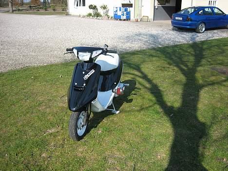 Yamaha jog solgt billede 1