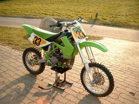 Kawasaki KX 85cc (Solgt) billede 4