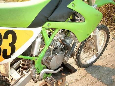 Kawasaki KX 85cc (Solgt) billede 5