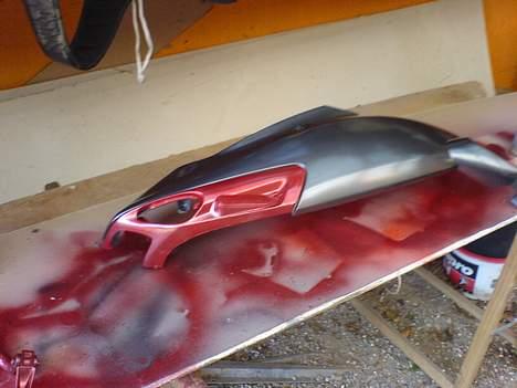 Piaggio Nrg . solgt - Farverne metallic rød O´ koksgrå billede 14