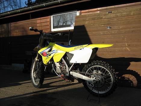 Suzuki RM 125 billede 2