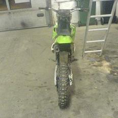 Kawasaki KX 85    **SOLGT**