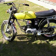 Yamaha 4 Gear DX