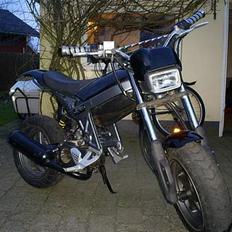 Suzuki Street Magic - Solgt