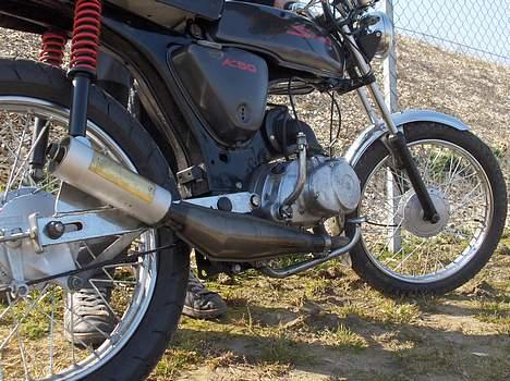 Suzuki K50 3 gear AC B billede 5