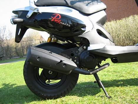PGO PMX Naked SOLGT billede 3