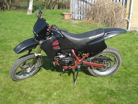 Suzuki SMX solgt billede 11