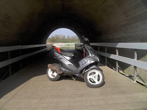 Peugeot SpeedFight 2 - TrueDullen billede 2