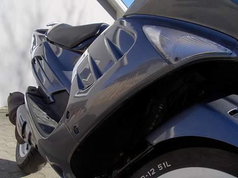 Peugeot SpeedFight 2 - TrueDullen billede 3