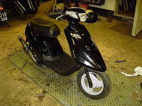 Yamaha jog SOLGT - før alt det nye kom på billede 6