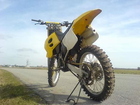Suzuki 125 ccm [solgt] billede 1
