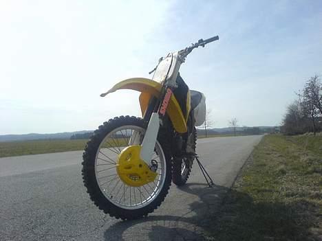 Suzuki 125 ccm [solgt] billede 3
