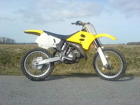 Suzuki 125 ccm [solgt] billede 5