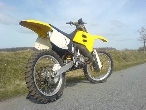 Suzuki 125 ccm [solgt] billede 7