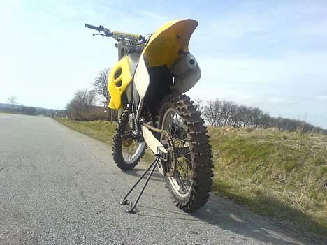 Suzuki 125 ccm [solgt] billede 10