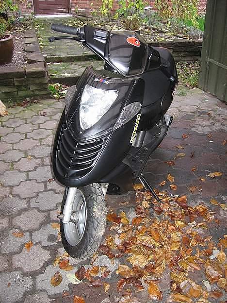 Aprilia Sonic, Heboo!! billede 1