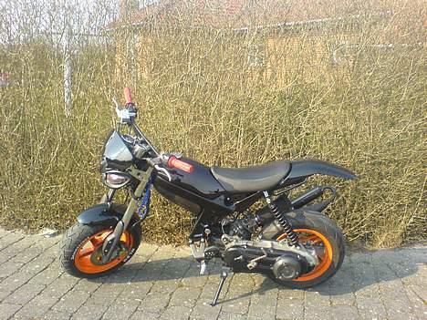 Suzuki street magic SOLGT billede 4