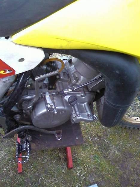 Suzuki RM 85 Høj (Solgt) billede 11