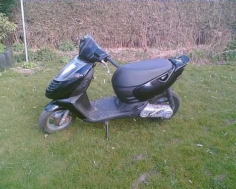 Aprilia sonic - SOLGT- :( billede 1