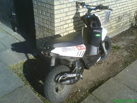 Yamaha slider SOLGT billede 2