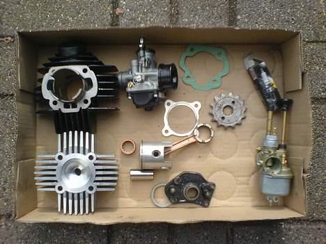 Yamaha 4 Gear- DX Solgt. - 43 athena, 17.5 mm karborator, 21 mm dellorto ( BWS ) .. Racer Plejl stang.. billede 16