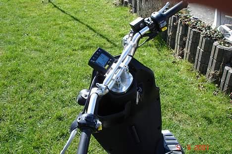 PGO PMX Naked billede 5