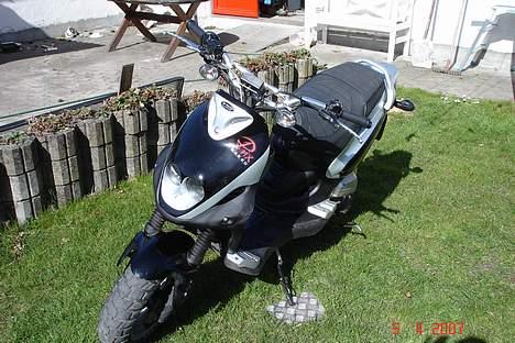 PGO PMX Naked billede 13