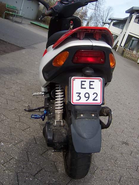 Piaggio NRG MC2 LC (SOLGT!!!!) billede 2