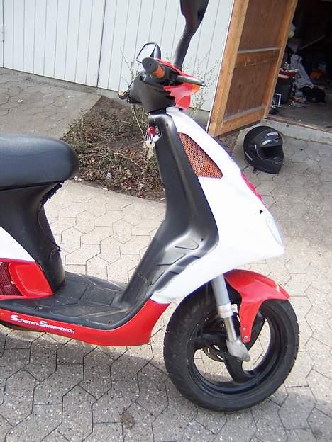 Piaggio NRG MC2 LC (SOLGT!!!!) billede 5