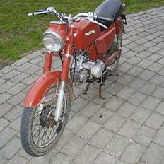 Honda cd 50