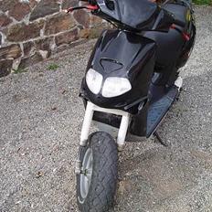Aprilia rally solgt