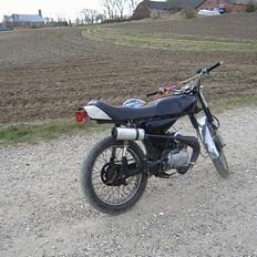 Yamaha (¯`·.¸4Gear¸.·´¯) solgt