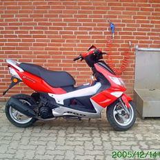 PGO G-Max byttede