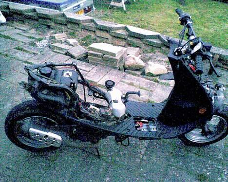 Suzuki estilete SOLGT billede 4