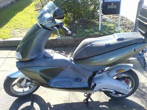 Aprilia Area51 billede 4