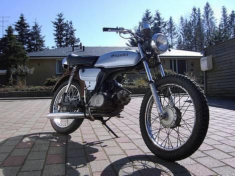 Suzuki k50 (BYTTET) savner den billede 1