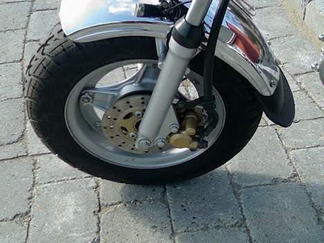 Honda Dax (kopi) - Ja, på det tidspunkt havde jeg ikke lige farvet alle dæk op med dækstift, er gjort nu, og skal se om jeg kan få tid til at komme med nye billeder =) billede 5