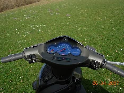 Aprilia sonic billede 5